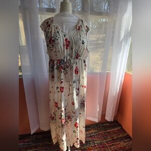 torrid Cream Floral Maxi Dress with Red & Blue Blooms